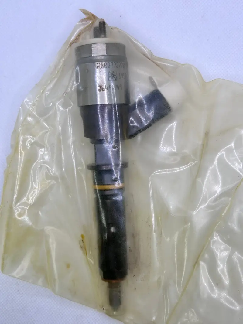 Perkins 2645A749 Genuine Fuel Injector For 1106D 1