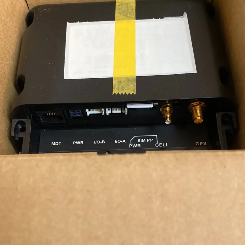 Qube 300 Hspa With Cable In Box Qb300h201-Nav01 1