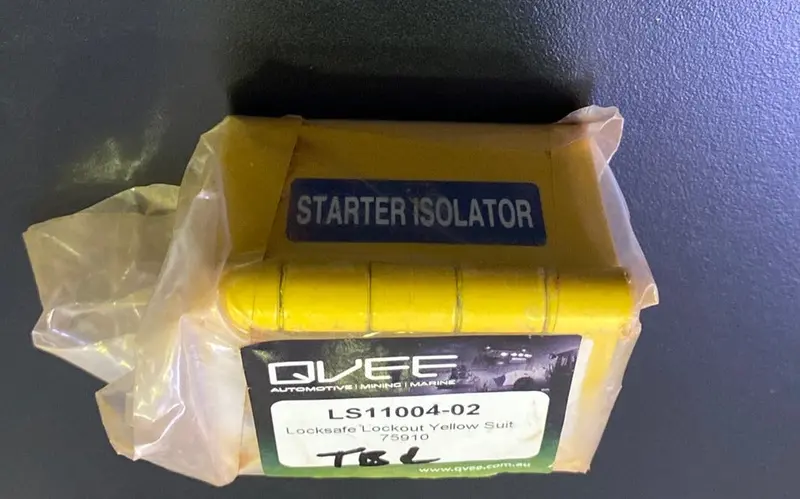 Qvee Ls11004-02 Locksafe Lockout Bracket - Yellow 1