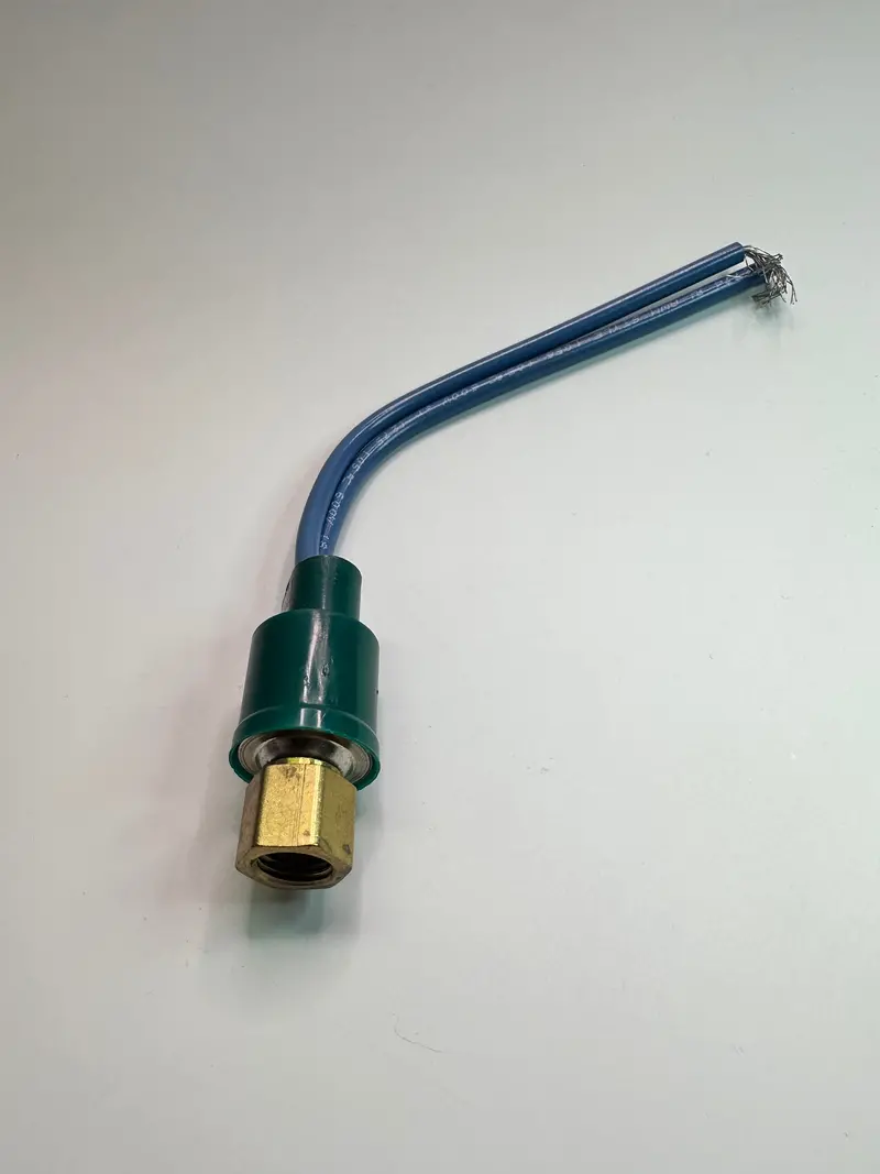 Rd-5-5877-0P Low Pressure Switch 1