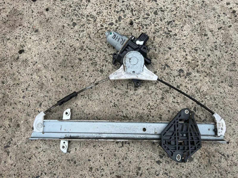 Rhr Subaru Forester 2013 -18 Sj Rear Right Passenger Side Window Motor Regulator 1