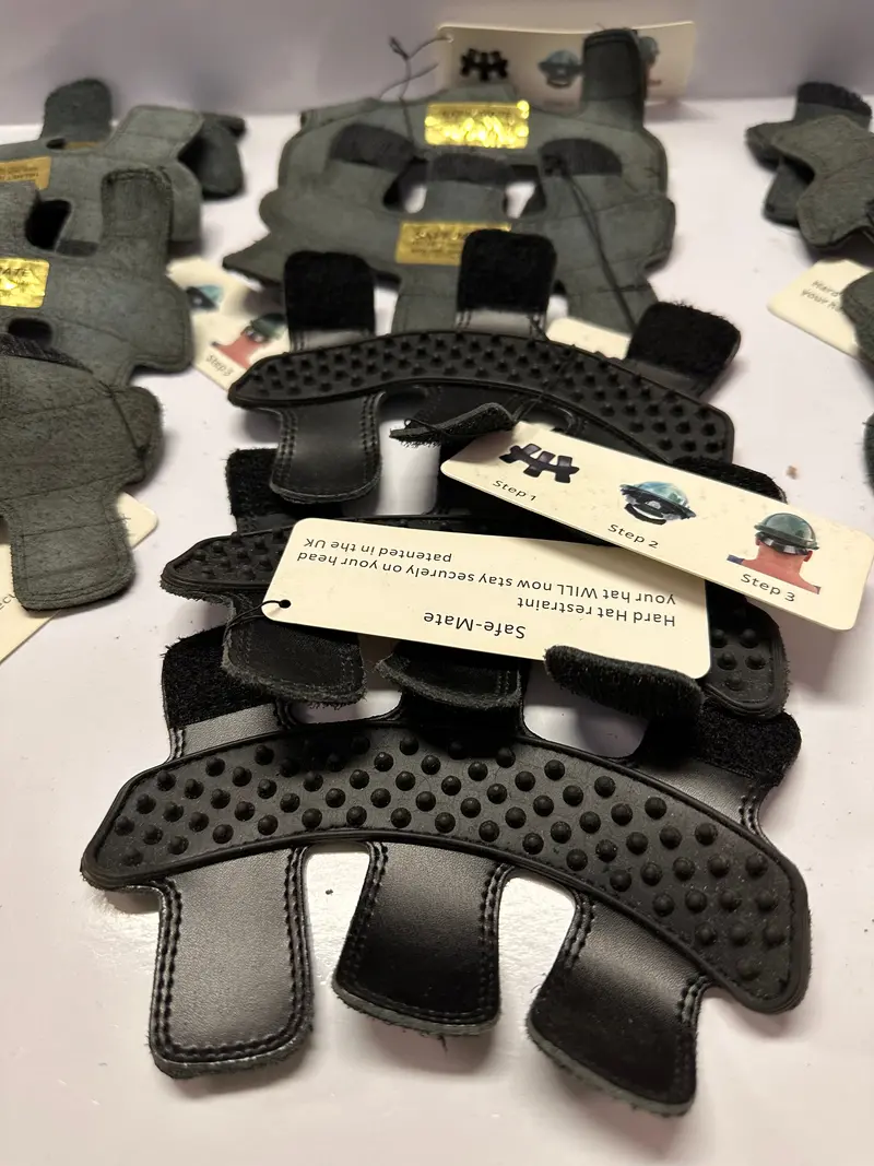 Safe-Mate 3 Wing Helmet Grip 1