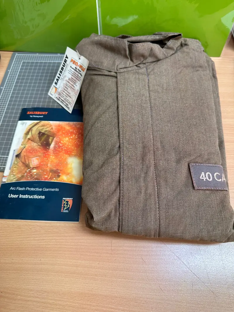 Salisbury Arc Flash Coat, 40 Cal, Size Large 1
