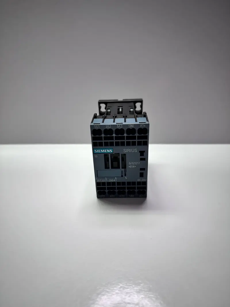 Siemens 3Rt2017-2Bb41 Power Contactor 2