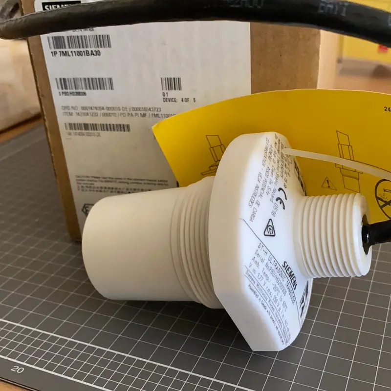 Siemens 7Ml1100-1Ba30 St-H Transducer / Ultrasonic Level Sensor 1P 7Ml11001ba30 1