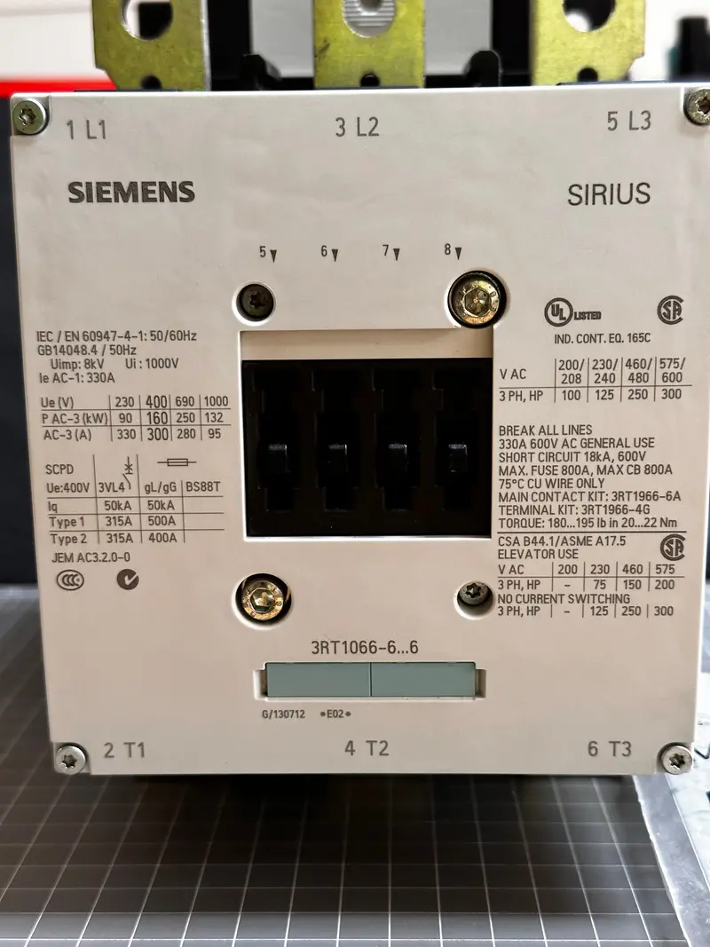 Siemens Sirius 3Rt1066-6Ap36 Power Contactor 1