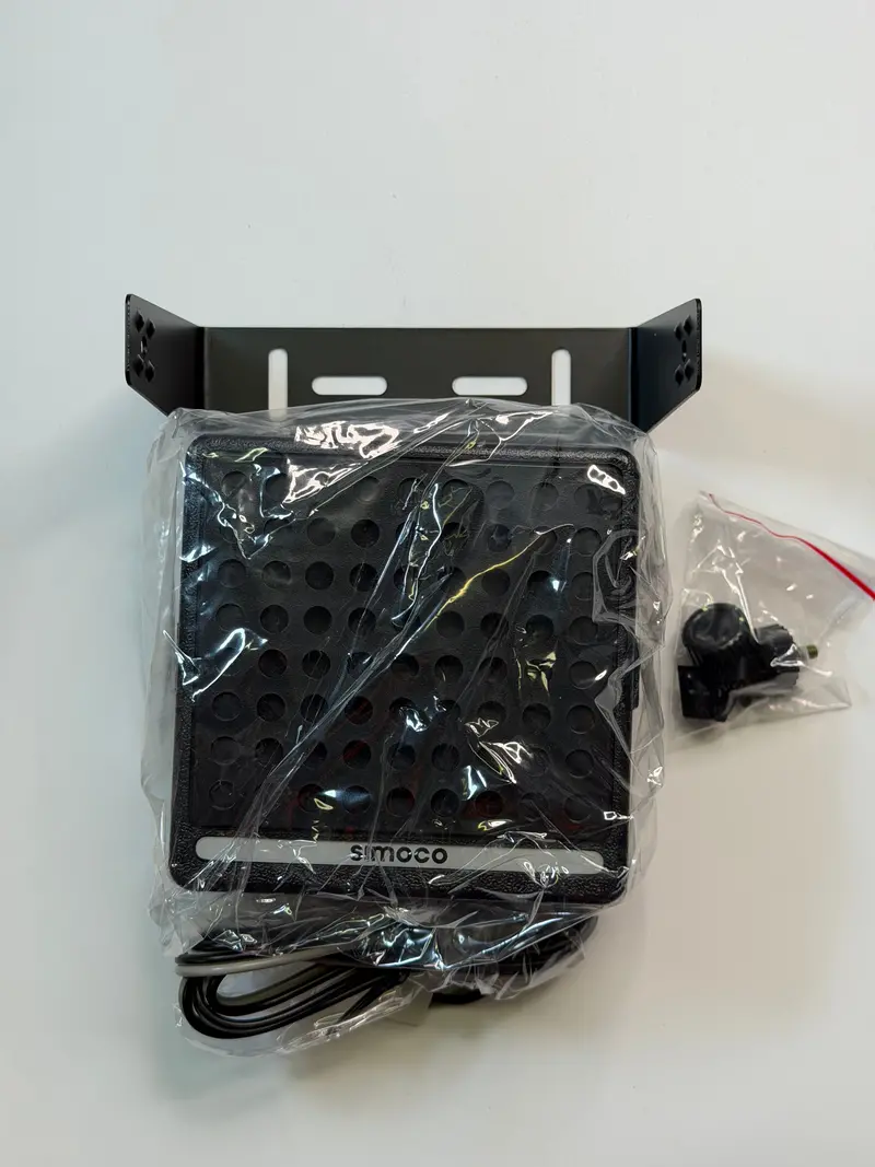 Simoco Ga0sp000zsq Loudspeaker With Mounting Bracket And Lead 1