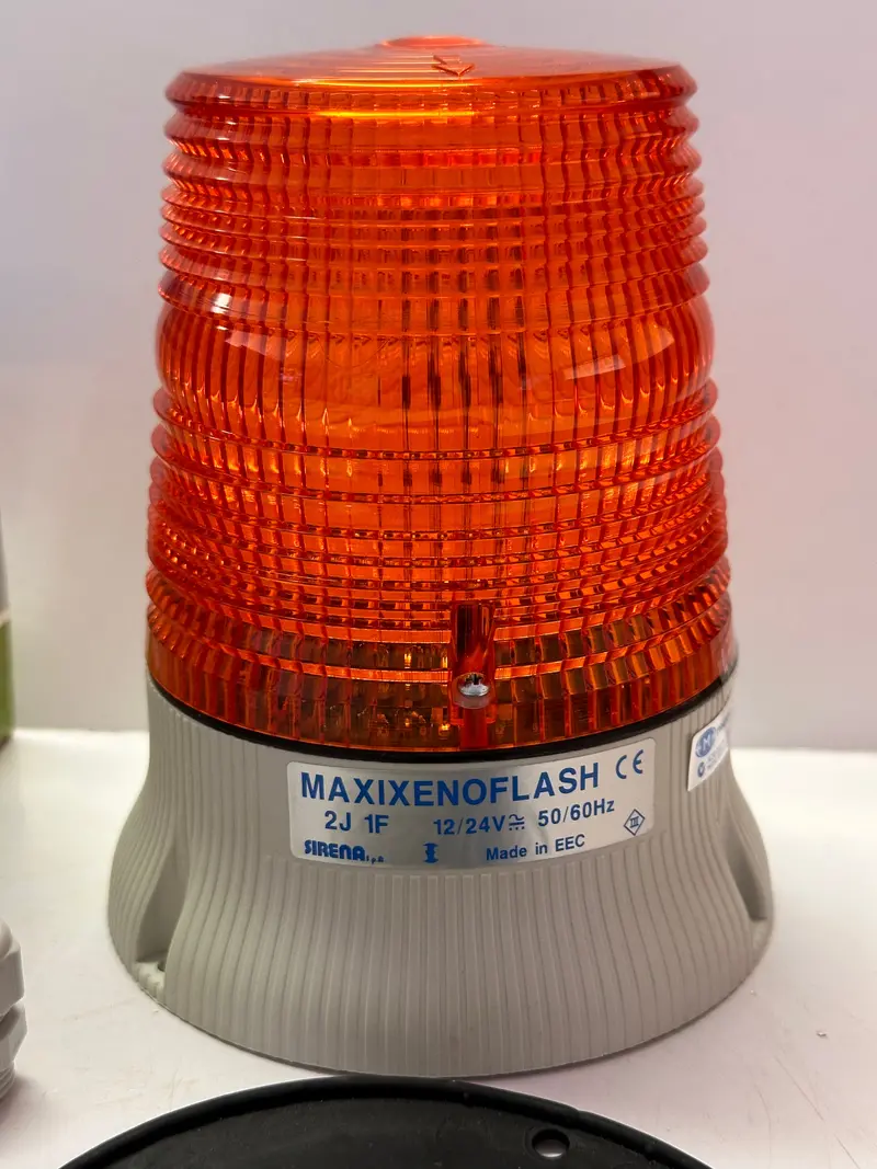 Sirena Maxixenoflash N Mxf 2J 1F N Flashing Beacons (Amber) 1