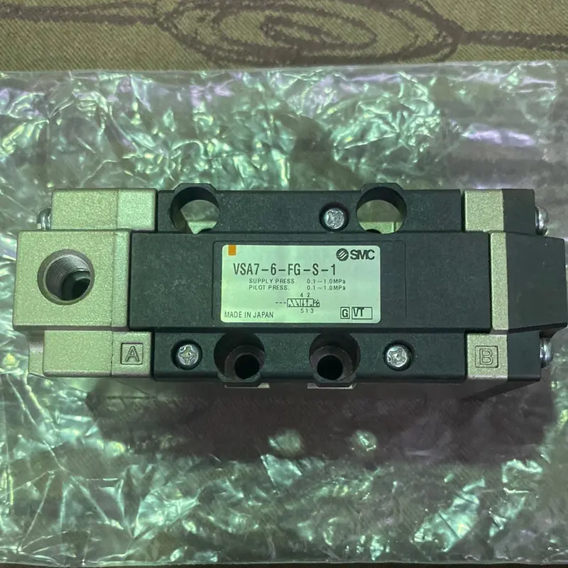 Smc  Vsa7-6-Fg-S-1  Air Operated Valve Pilot 1