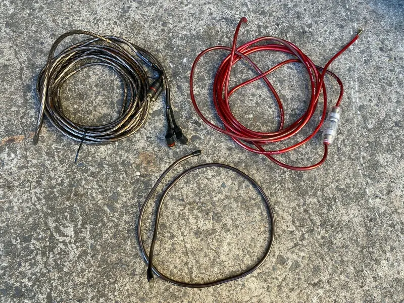 Sony Sub Amp Amplifier Car Audio Unit Stereo Speaker Fuse Earth Rca Wiring Kit 1