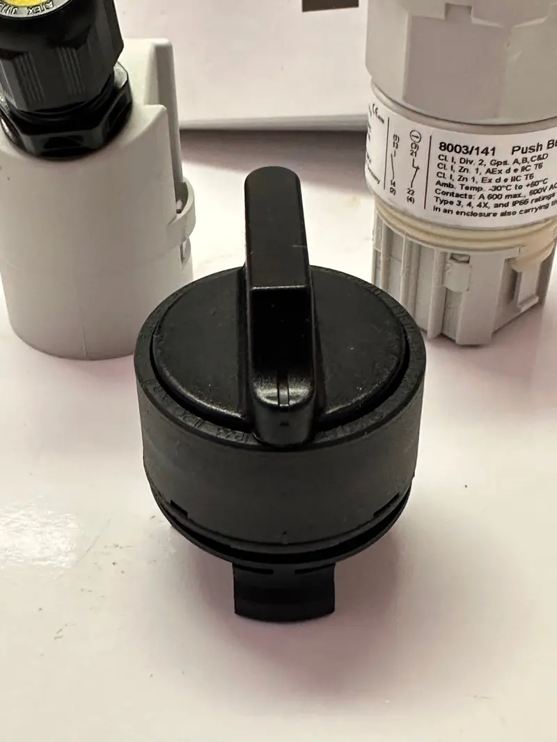Stahl 8003/131 2 Position Control Switch For Panel Mount Series 8003 2