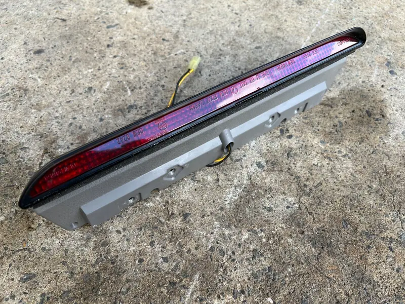 Subaru Forester 02 - 05 Sg Sg9 Tailgate Rear Window Interior Brake Light Lamp 1