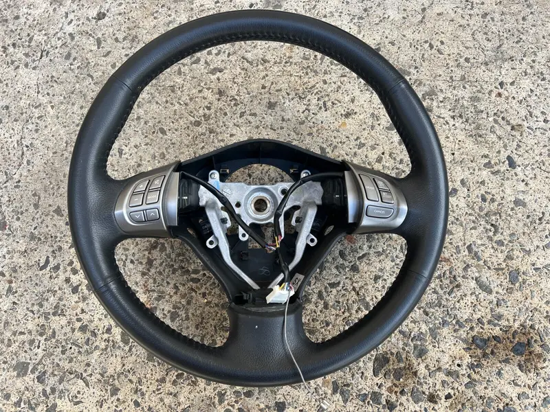 Subaru Forester 08 -12 Sh Ej25 Leather Steering Wheel Cruise Control Buttons 1