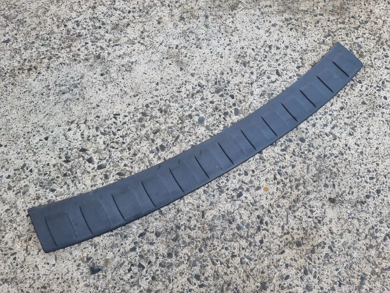 Subaru Forester 08-12 Sh Rear Bumper Bar Step Cover Scuff Panel Protector Plate 1