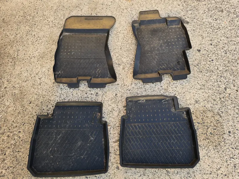 Subaru Forester 08 - 12 Sh Rubber Floor Mats Mat Matt Full Set Black Genuine Oem 1