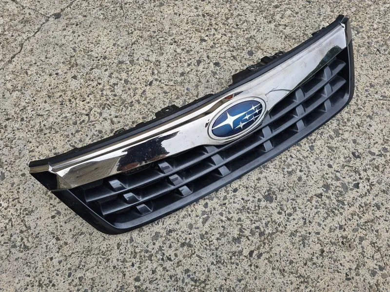 Subaru Forester 08 -12 Sh Xt Front Bumper Bar Upper Grille Grill Chrome Grey 61K 1