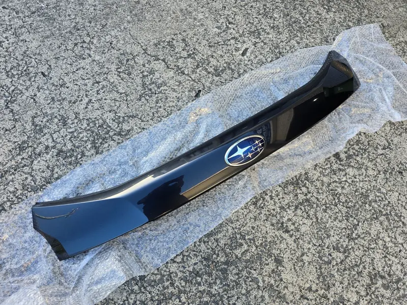 Subaru Forester 13 - 18 Sj Factory Tailgate Hatch Garnish Trim Panel Grey 61K 1