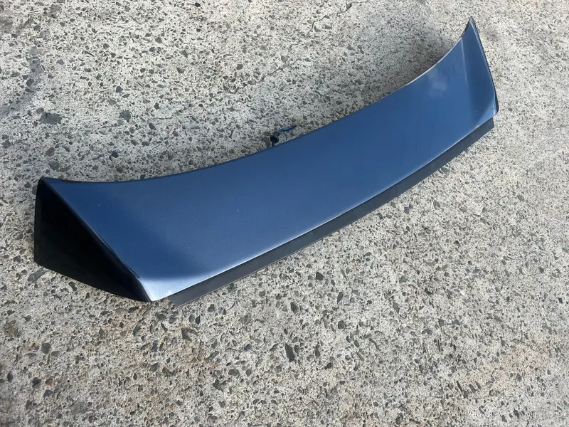 Subaru Forester 18 - 21 Sk Factory Tailgate Hatch Spoiler Trim Panel Grey 61K 1
