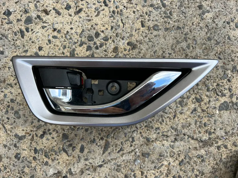Subaru Forester 18 - 21 Sk Interior Chrome Door Handle Passenger Front & Rear Lh 1