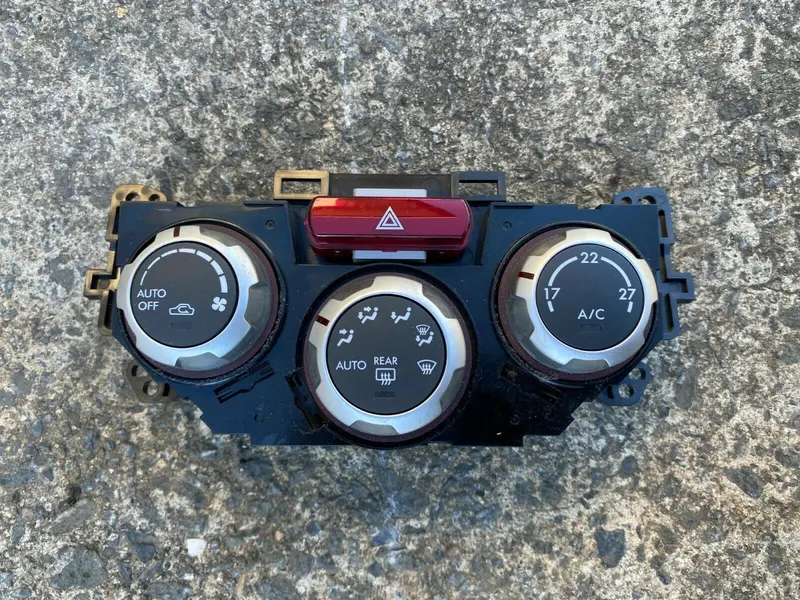 Subaru Forester 2008 -12 Sh Dash Ac Air Con Conditioning Controls Switches Dials 1