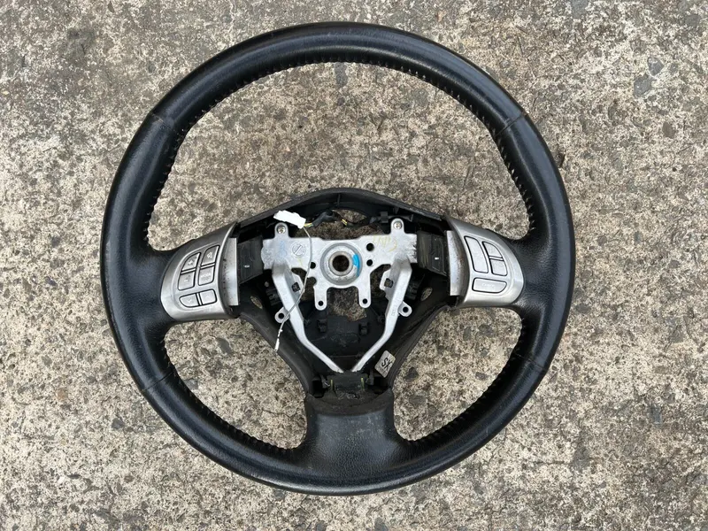 Subaru Forester 2008 - 12 Sh Ej25 Leather Steering Wheel Cruise Control Buttons 1