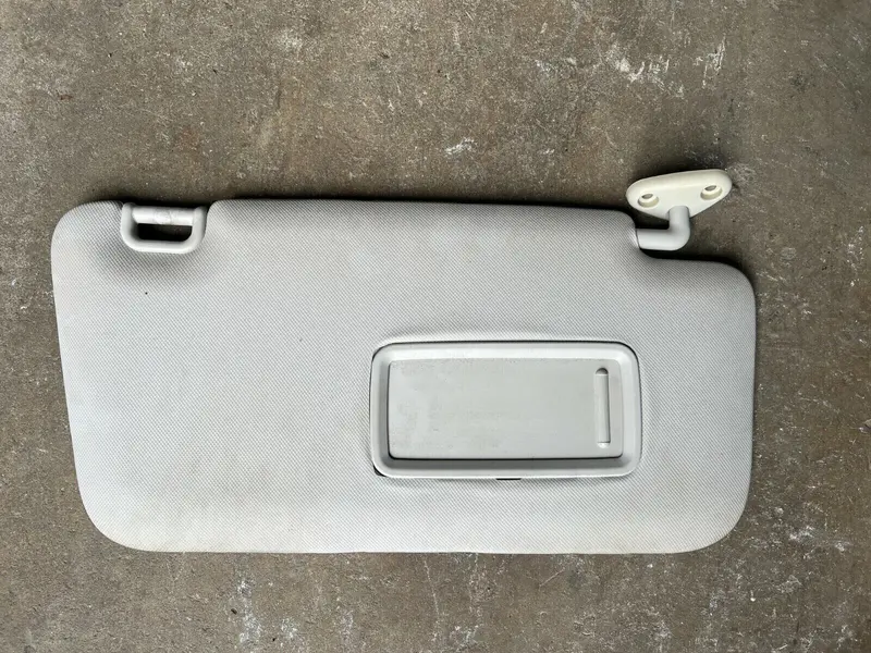 Subaru Forester 2008 - 12 Sh Right Drivers Sun Visor Shade Shield Genuine Roof 1