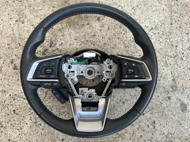 Subaru Forester 2018 -21 Sk Black Leather Steering Wheel Cruise Control Buttons 1