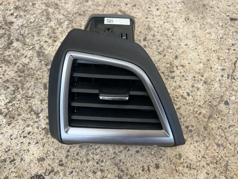 Subaru Forester 2018 - 21 Sk Dash Left Side Air Con Ac Vent Surround Trim Piece 1