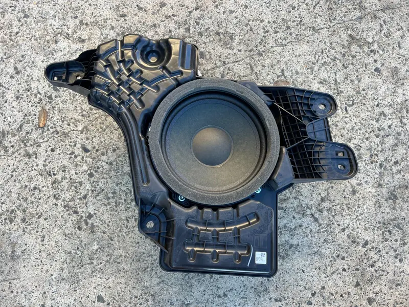 Subaru Forester 2018 -21 Sk Rear Harman K Boot Stereo Speaker Sub Subwoofer Bass 1