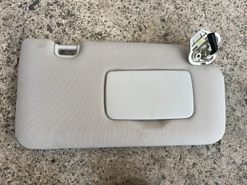 Subaru Forester 2018 - 21 Sk Right Drivers Sun Visor Shade Shield Genuine Roof 1