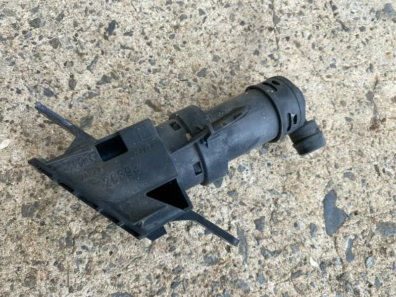 Subaru Forester Sg Sg9 05 - 07 Hid Headlight Bumper Washer Jet Assembly Oem Lh L 1