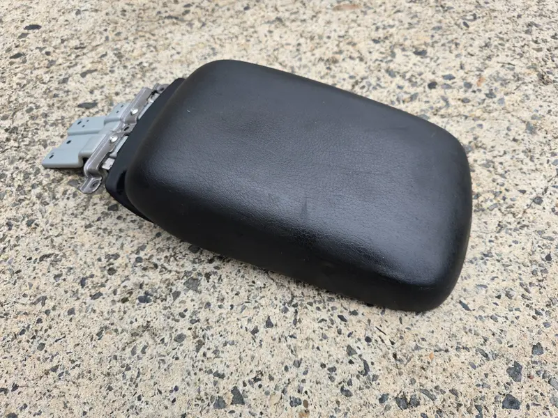 Subaru Forester Sh 08 - 12 Centre Console Lid Arm Rest Trim Cover Black Slider 1