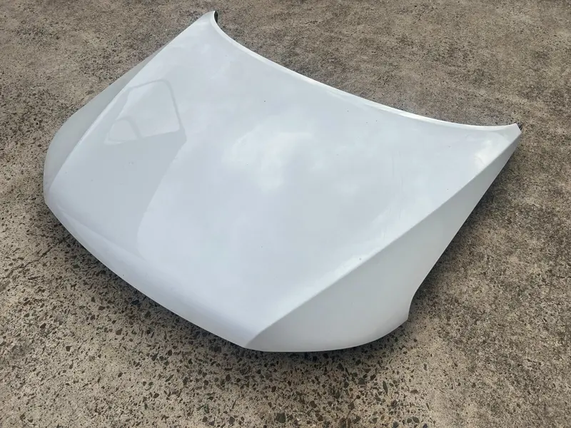 Subaru Forester Sh 08 - 12 Factory Bonnet Hood Panel White 37J Genuine Oem 1