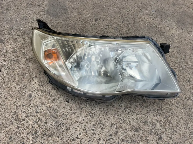 Subaru Forester Sh 08 - 12 Front Driver Headlight Right Rh Light Halogen Genuine 1