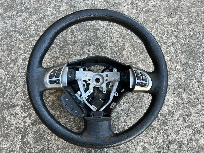 Subaru Forester Sh 08 - 12 Leather Steering Wheel Bluetooth Buttons Type Genuine 1