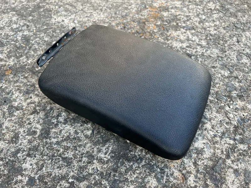 Subaru Forester Sh 2010 - 12 Top Centre Console Lid Arm Rest Trim Cover Black 1