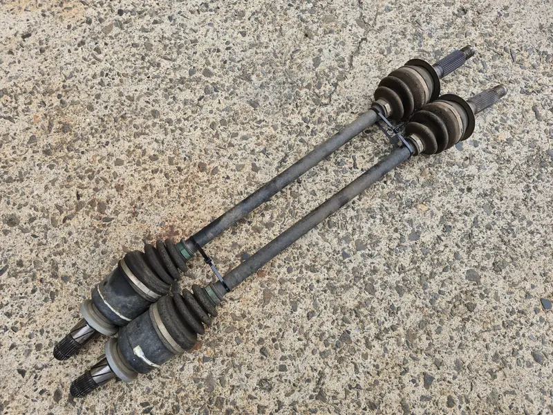Subaru Forester Sh Xt Turbo 08 -12 Rear Driveshafts Set Pair Cv Cvs Shaft Joint 1