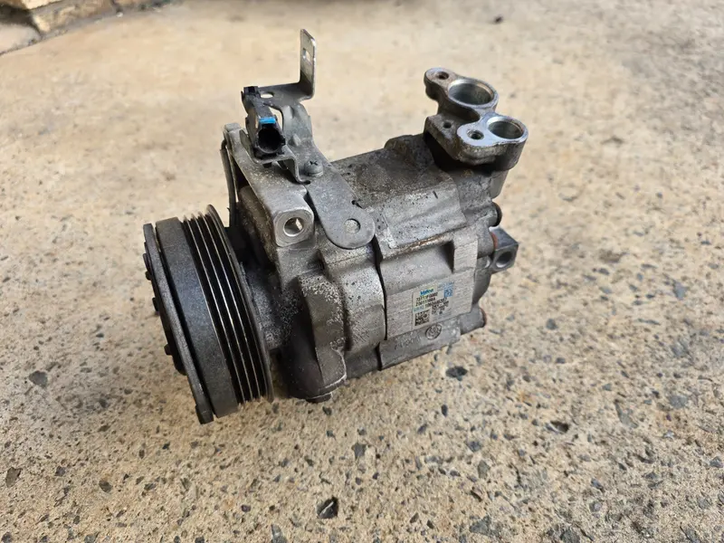 Subaru Forester Shxt 08 - 12 Ej255 Turbo Air Con Ac Compressor Conditioning Pump 1