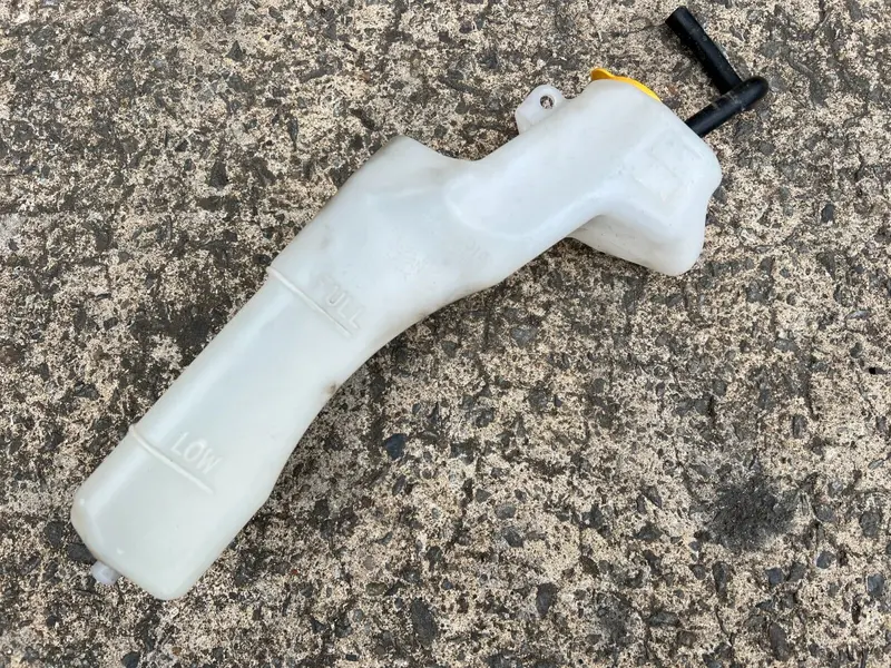 Subaru Forester Sj 12 -18 Diesel Radiator Coolant Overflow Reservoir Bottle Tank 1