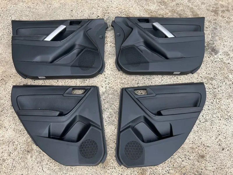 Subaru Forester Sj 2013 - 2018 Leather Door Card Panels Set Black Good Condition 1