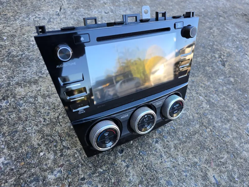 Subaru Forester Sj 2016 - 2018 Dash Head Unit Sat Nav Stereo Touch Screen Panel 1