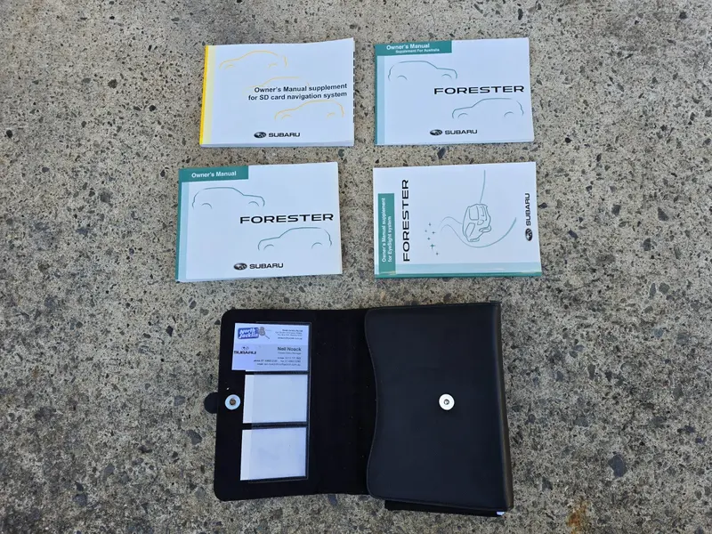 Subaru Forester Sj Fb25 2016 -2018 Log Book Wallet Accessories Brochures Pouch 1