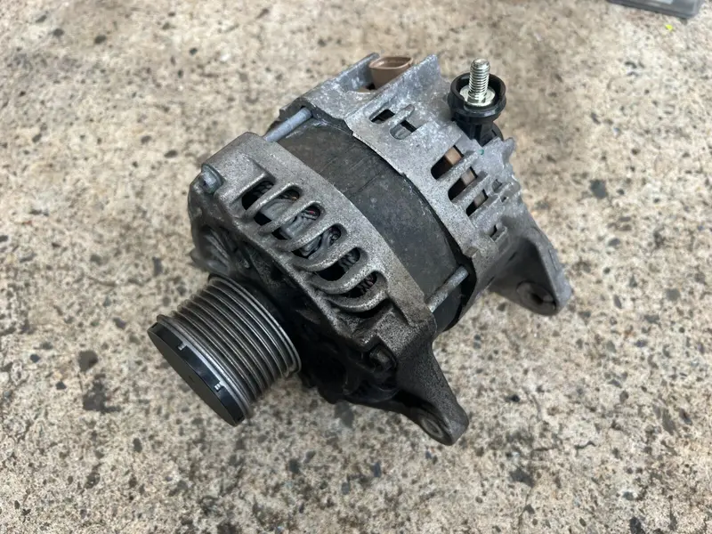 Subaru Forester Sj Turbo Diesel 13 -15 Alternator Battery Charging 23700 Aa751 1
