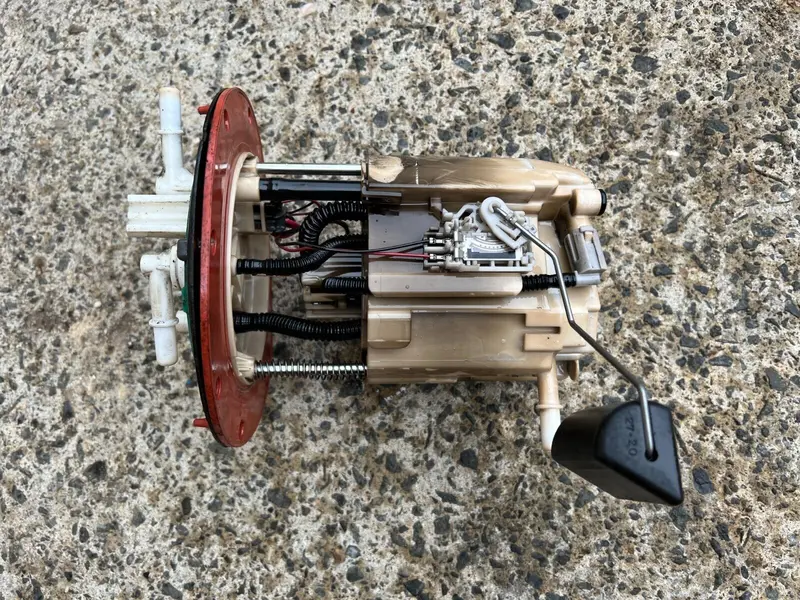 Subaru Forester Sj Turbo Diesel 13 -18 Factory Fuel Pump Petrol Denso 42021Sg050 1