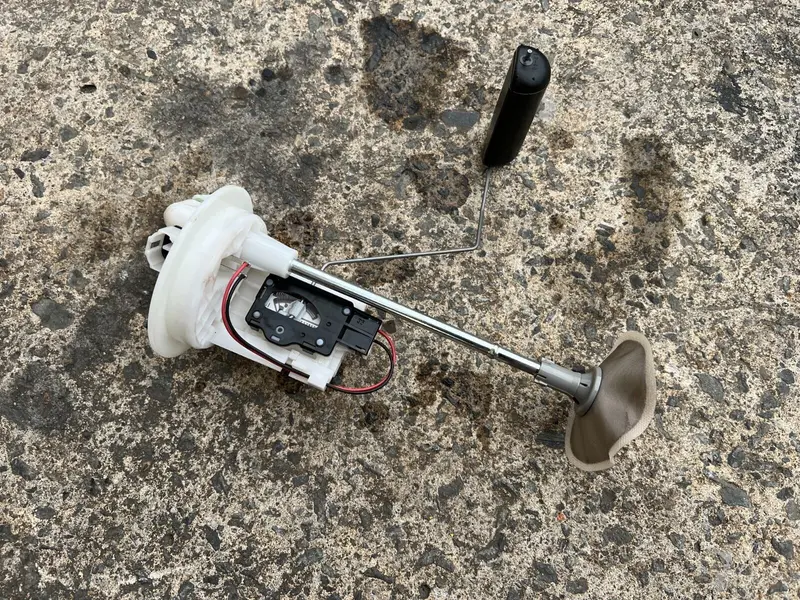 Subaru Forester Sj Turbo Diesel 13 -18 Secondary Factory Fuel Pump Petrol Denso 1