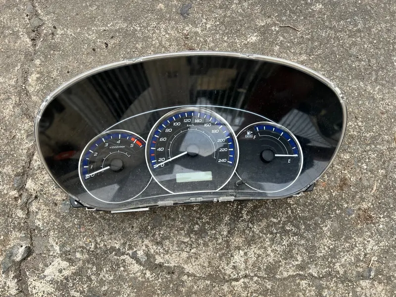 Subaru Forester Turbo Diesel Sh 2008 - 10 Dash Instrument Cluster Manual Speedo 1