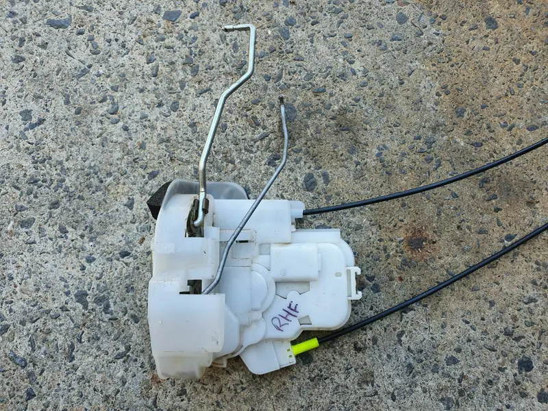 Subaru Impreza 08 - 11 Gh G3 Door Lock Actuator Rhf Front Right Drivers Genuine 1