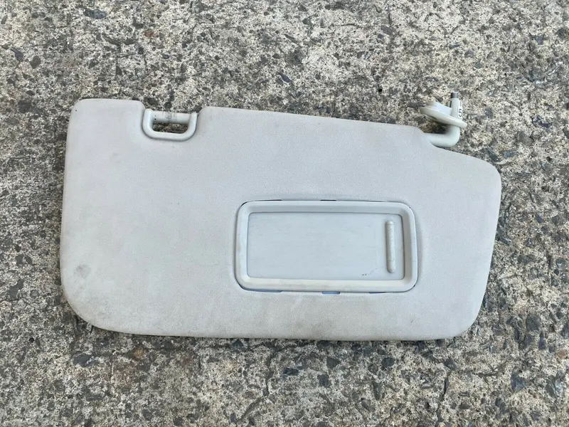 Subaru Impreza 08 - 11 Gh G3 Rs Wrx Drivers Sun Visor Shade Shield Genuine Rh R 1