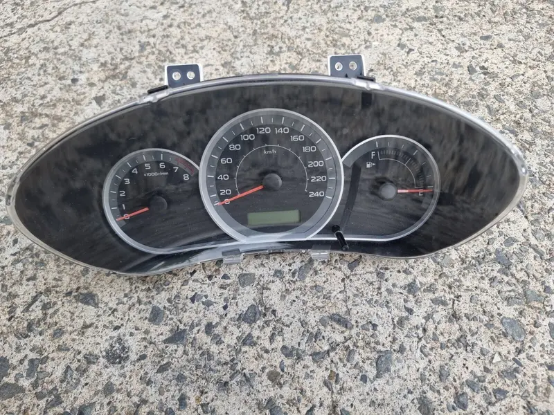 Subaru Impreza 08-11 Gh Rs Instrument Cluster Dash Speedo Display Auto 99,331Kms 1
