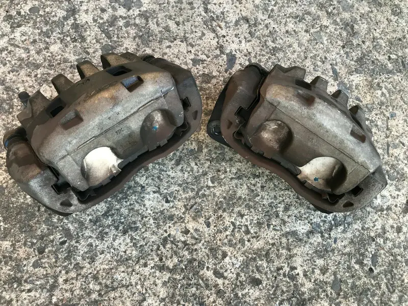 Subaru Impreza 08 - 14 Gh G3 Original Front Brake Calipers Pads Set Pair Genuine 1